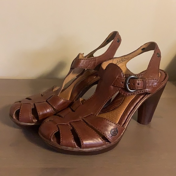 Born Brown Leather T-Strap Heels - Women’s Size 9 - Picture 2 of 9
